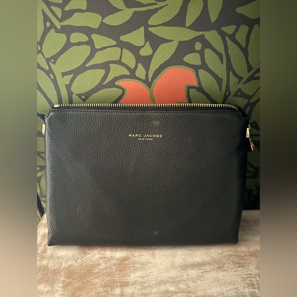 Marc Jacobs crossbody